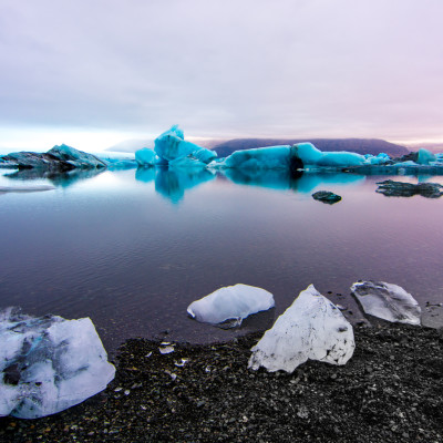 Jökulsárlón Glacier Lagoon, Iceland © Stephanie K. Graf